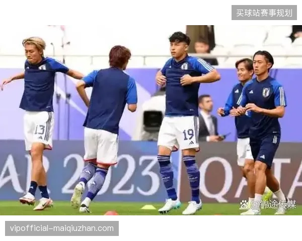 三笘薰和久保建英领衔的攻击线在世预赛中火力全开,日本队展现了远超亚洲对手的整体传控实力 三笘薰和久保建英领衔的攻击线在世预赛中火力全开,日本队展现了远超亚洲对手的整体传控实力